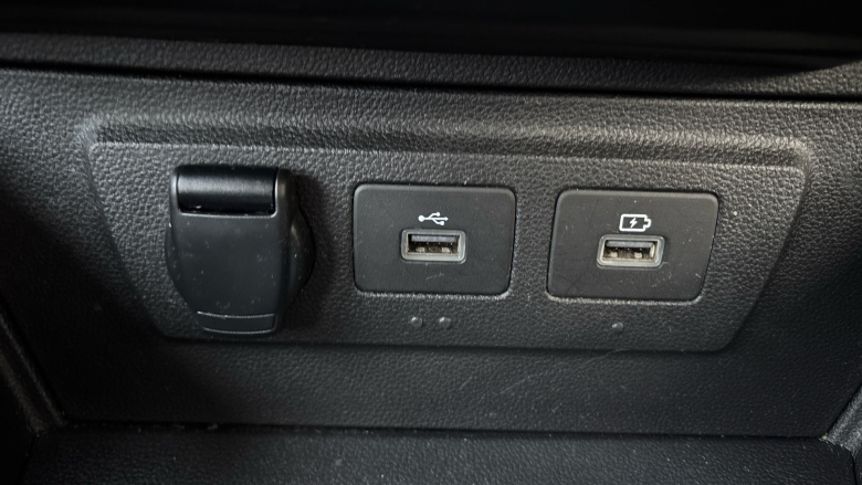 Dacia Duster 1.0 TCe 100 Comfort 5dr Bi Fuel Estate